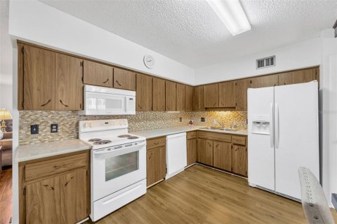 Copropriété à vendre à Clearwater, Floride: 2 chambres, 124.49 m2 № 1912609 - photo 7