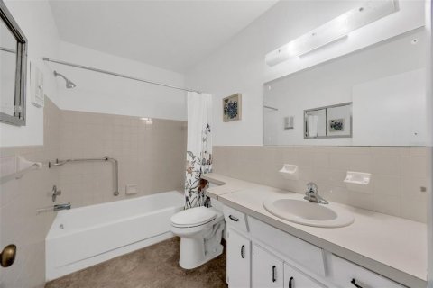 Copropriété à vendre à Clearwater, Floride: 2 chambres, 124.49 m2 № 1912609 - photo 20