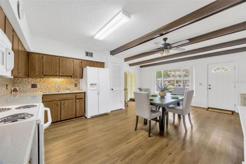 Copropriété à vendre à Clearwater, Floride: 2 chambres, 124.49 m2 № 1912609 - photo 8