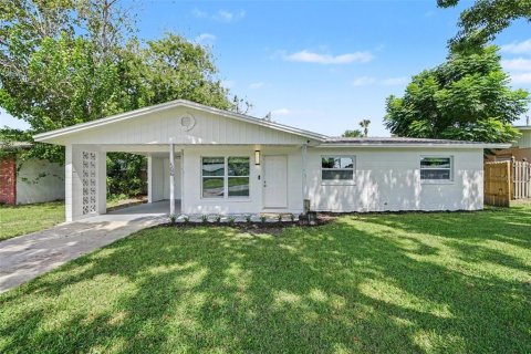 Casa en South Daytona, Florida 3 dormitorios, 106.56 m2 № 2373471