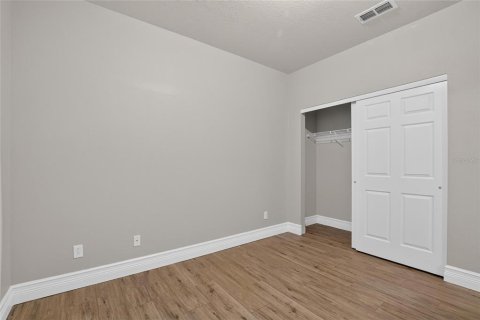Villa ou maison à louer à Wimauma, Floride: 2 chambres, 119.94 m2 № 2431809 - photo 23