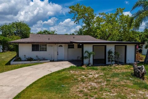 Villa ou maison à vendre à Port Charlotte, Floride: 2 chambres, 117.8 m2 № 2209754 - photo 3