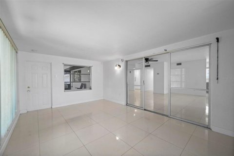 Villa ou maison à vendre à Port Charlotte, Floride: 2 chambres, 117.8 m2 № 2209754 - photo 20