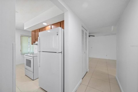 Villa ou maison à vendre à Port Charlotte, Floride: 2 chambres, 117.8 m2 № 2209754 - photo 18