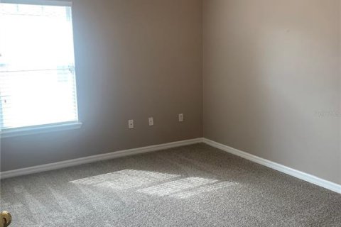 Condo in Saint Cloud, Florida, 3 bedrooms  № 1550638 - photo 17