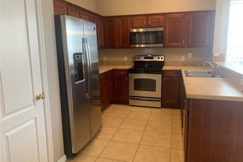 Condo in Saint Cloud, Florida, 3 bedrooms  № 1550638 - photo 10
