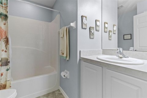 Villa ou maison à vendre à Poinciana, Floride: 2 chambres, 140.47 m2 № 1876726 - photo 20
