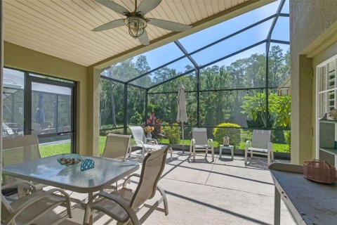 Villa ou maison à vendre à Poinciana, Floride: 2 chambres, 140.47 m2 № 1876726 - photo 4