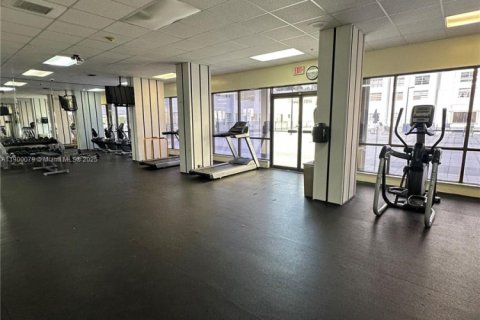 Copropriété à louer à Aventura, Floride: 1 chambre, 81.1 m2 № 1952134 - photo 9