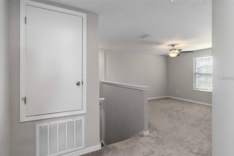 Villa ou maison à louer à Wimauma, Floride: 4 chambres, 244.8 m2 № 2114407 - photo 14