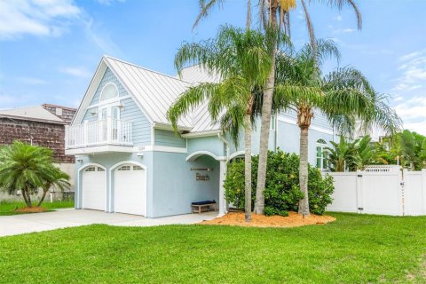 House in Saint Augustine, Florida 3 bedrooms, 218.6 sq.m. № 1835152 - photo 2