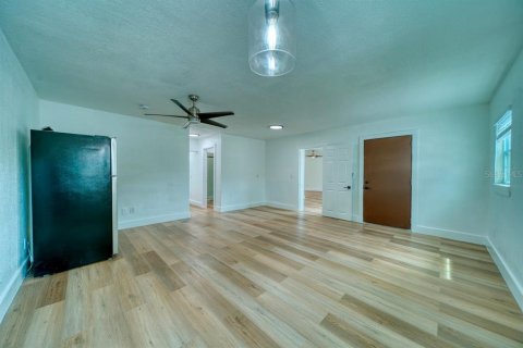 Villa ou maison à louer à Orlando, Floride: 4 chambres, 156.35 m2 № 2429314 - photo 27