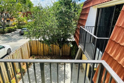 Adosado en alquiler en Plantation, Florida, 2 dormitorios, 127.46 m2 № 2026350 - foto 14