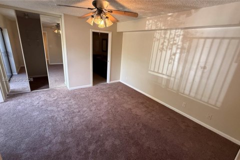 Adosado en alquiler en Plantation, Florida, 2 dormitorios, 127.46 m2 № 2026350 - foto 12