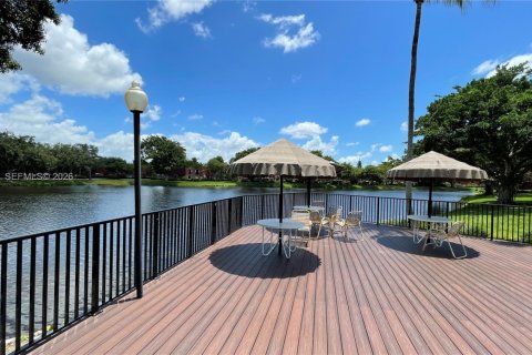 Adosado en alquiler en Plantation, Florida, 2 dormitorios, 127.46 m2 № 2026350 - foto 15