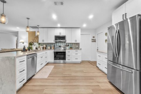Villa ou maison à vendre à Tequesta, Floride: 4 chambres, 184.41 m2 № 2407676 - photo 14