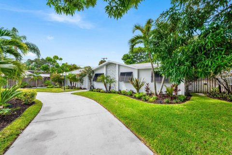 Villa ou maison à Tequesta, Floride 4 chambres, 184.41 m2 № 2407676