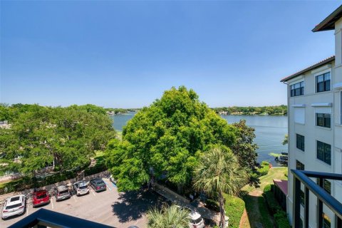 Condo in Winter Park, Florida, 3 bedrooms № 2116834 - photo 12