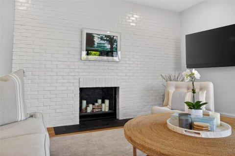 Condo in Winter Park, Florida, 3 bedrooms № 2116834 - photo 15