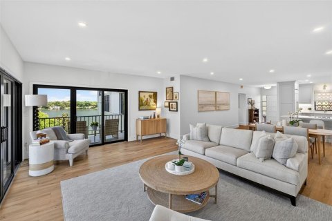 Condo in Winter Park, Florida, 3 bedrooms № 2116834 - photo 5