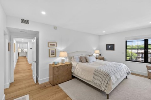 Condo in Winter Park, Florida, 3 bedrooms № 2116834 - photo 30