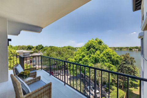 Condo in Winter Park, Florida, 3 bedrooms № 2116834 - photo 6