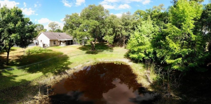Casa en Loxahatchee Groves, Florida 3 dormitorios, 186.36 m2 № 1224872