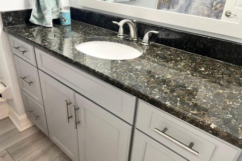 Condominio en venta en Clearwater, Florida, 4 habitaciones, 47.1 m2 № 1828651 - foto 19