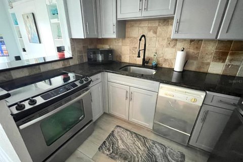 Купить кондоминиум в Клируотер, Флорида 4 комнаты, 47.1м2, № 1828651 - фото 14