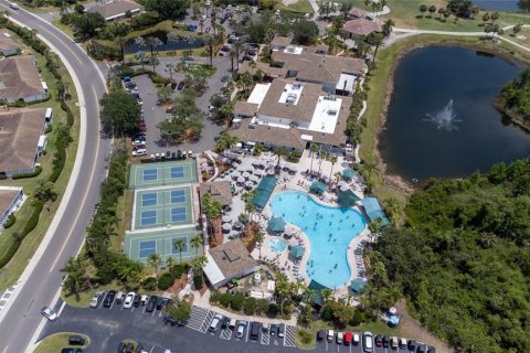 Condo in Sun City Center, Florida, 2 bedrooms  № 1676002 - photo 27