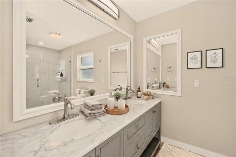 Villa ou maison à vendre à Bradenton, Floride: 3 chambres, 188.87 m2 № 2430625 - photo 25