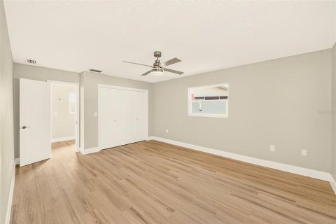 Villa ou maison à vendre à Bradenton, Floride: 3 chambres, 188.87 m2 № 2430625 - photo 21