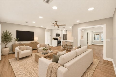 Villa ou maison à vendre à Bradenton, Floride: 3 chambres, 188.87 m2 № 2430625 - photo 16