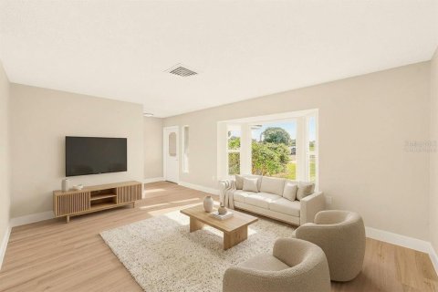 Villa ou maison à vendre à Bradenton, Floride: 3 chambres, 188.87 m2 № 2430625 - photo 4