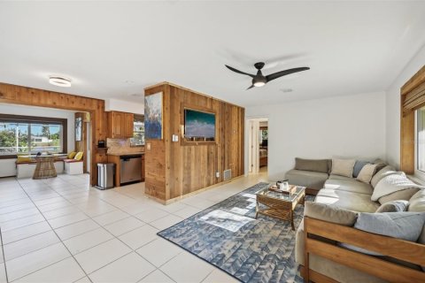 House in Englewood, Florida 2 bedrooms, 112.78 sq.m. № 1580149 - photo 6