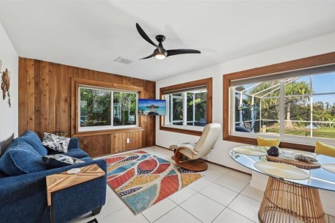 House in Englewood, Florida 2 bedrooms, 112.78 sq.m. № 1580149 - photo 13