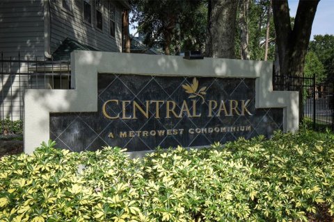 Condo in Orlando, Florida, 1 bedroom  № 1847155 - photo 28