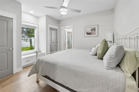 Купить виллу или дом в Кистоун-Хайтс, Флорида 4 комнаты, 284м2, № 2267177 - фото 26