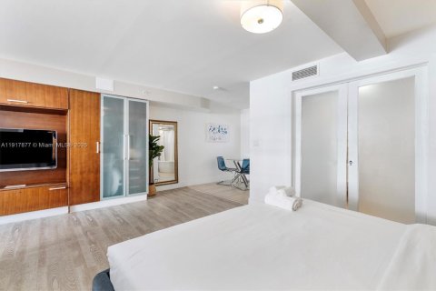 Condominio en venta en Miami Beach, Florida, 47.94 m2 № 2035386 - foto 21