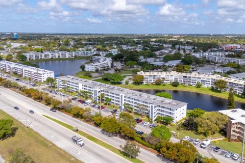 Condo in Deerfield Beach, Florida, 2 bedrooms  № 2245440 - photo 26