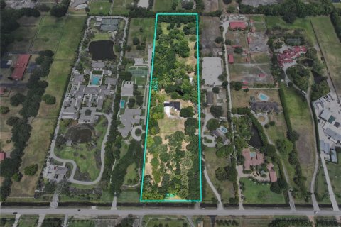 House in Southwest Ranches, Florida 4 bedrooms, 285.77 sq.m. № 2262286 - photo 14