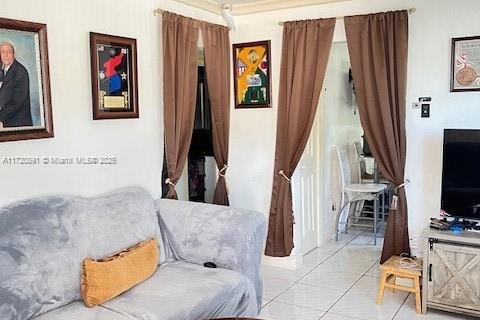 Terrain à vendre à Miami, Floride № 1985212 - photo 21