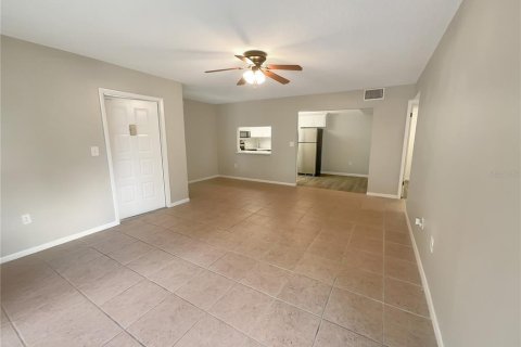 Condominio en venta en Tarpon Springs, Florida, 2 dormitorios, 96.71 m2 № 1629658 - foto 5