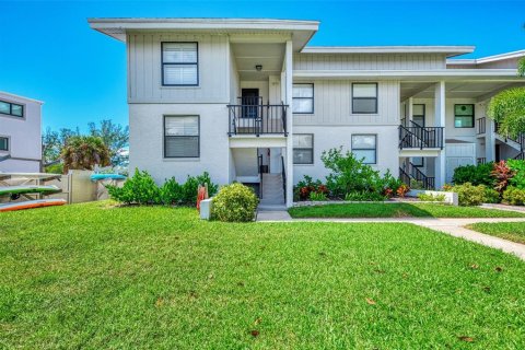 Copropriété à louer à Sarasota, Floride: 2 chambres, 113.62 m2 № 2416883 - photo 3