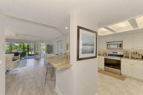 Copropriété à louer à Sarasota, Floride: 2 chambres, 113.62 m2 № 2416883 - photo 9