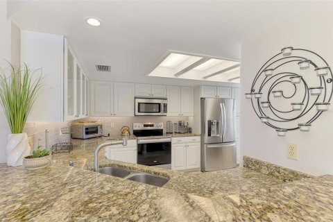Copropriété à louer à Sarasota, Floride: 2 chambres, 113.62 m2 № 2416883 - photo 20
