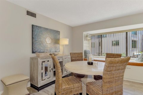 Copropriété à louer à Sarasota, Floride: 2 chambres, 113.62 m2 № 2416883 - photo 17