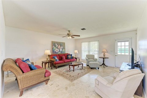 Villa ou maison à vendre à Port Charlotte, Floride: 3 chambres, 106.65 m2 № 2225761 - photo 6