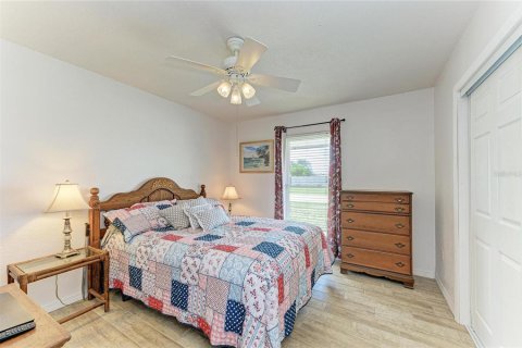 Villa ou maison à vendre à Port Charlotte, Floride: 3 chambres, 106.65 m2 № 2225761 - photo 14