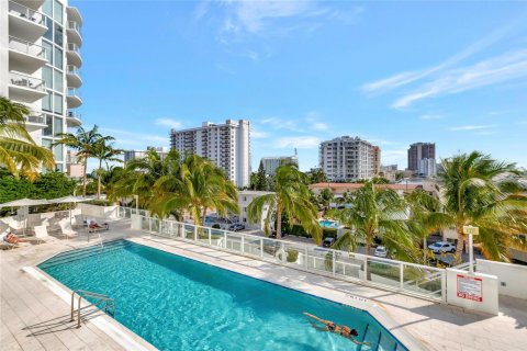 Copropriété à vendre à Fort Lauderdale, Floride: 2 chambres, 119.38 m2 № 2240497 - photo 15